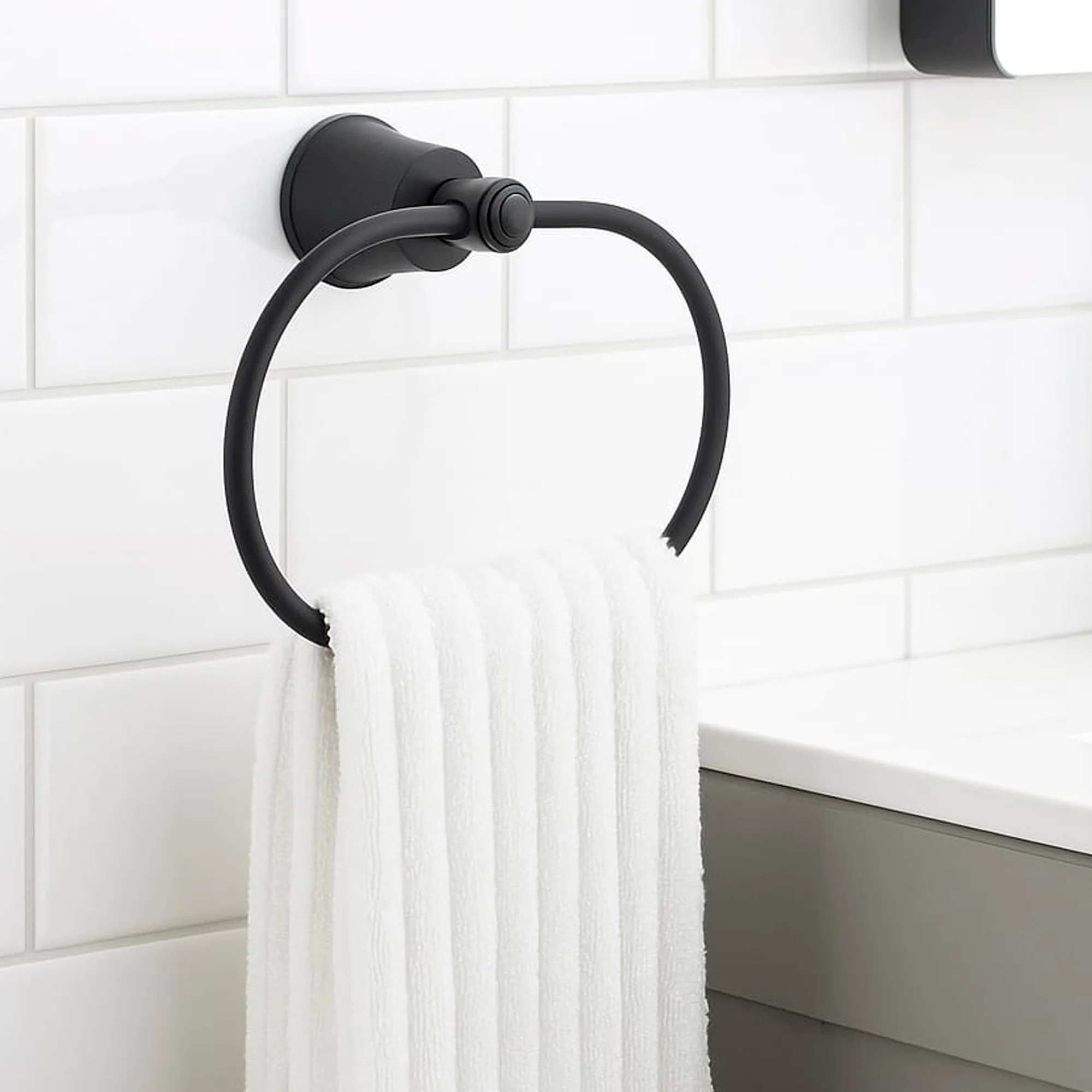 Toallero Aro Para Baño Aluminio Negro Mate Turmalina - Image 3